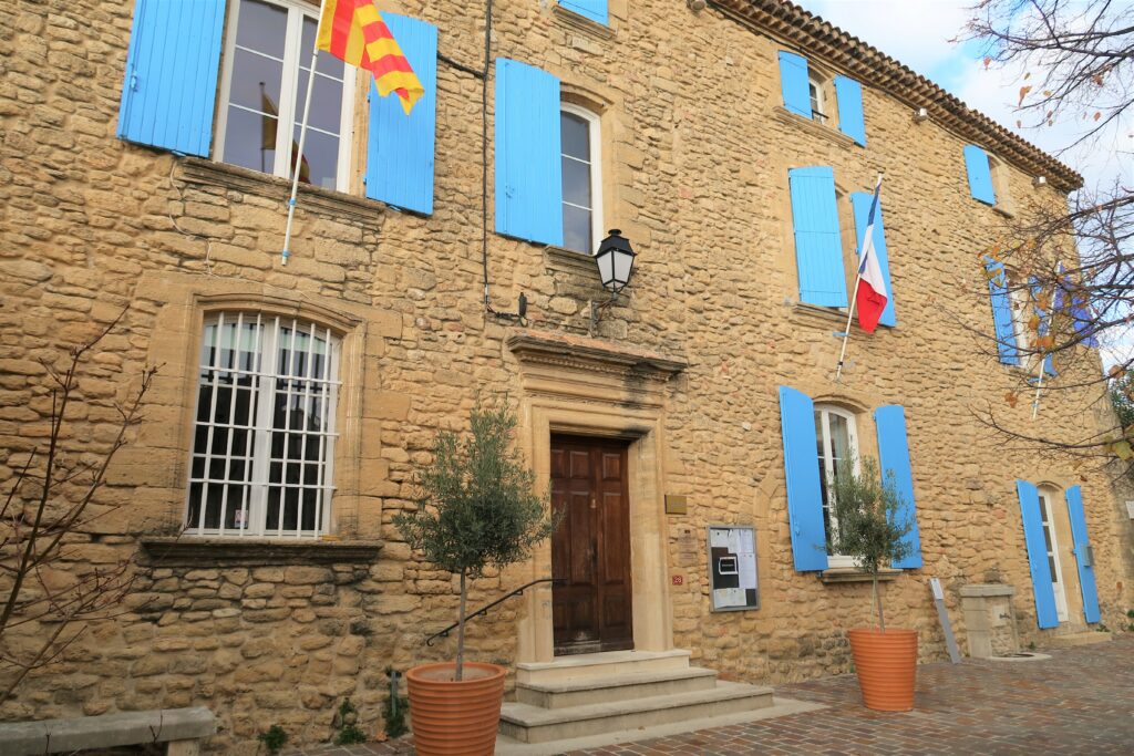 Mairie de Cornillon-Confoux en Provence